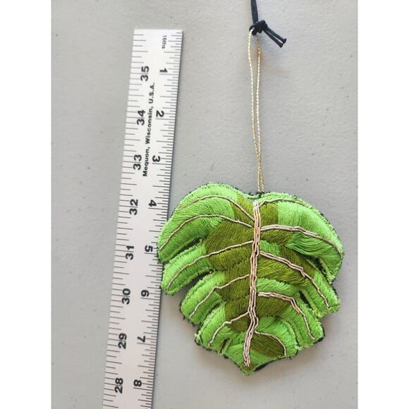 New Paul Smith Christmas Embroidery Ornament Green Leaf - Picture 4 of 5